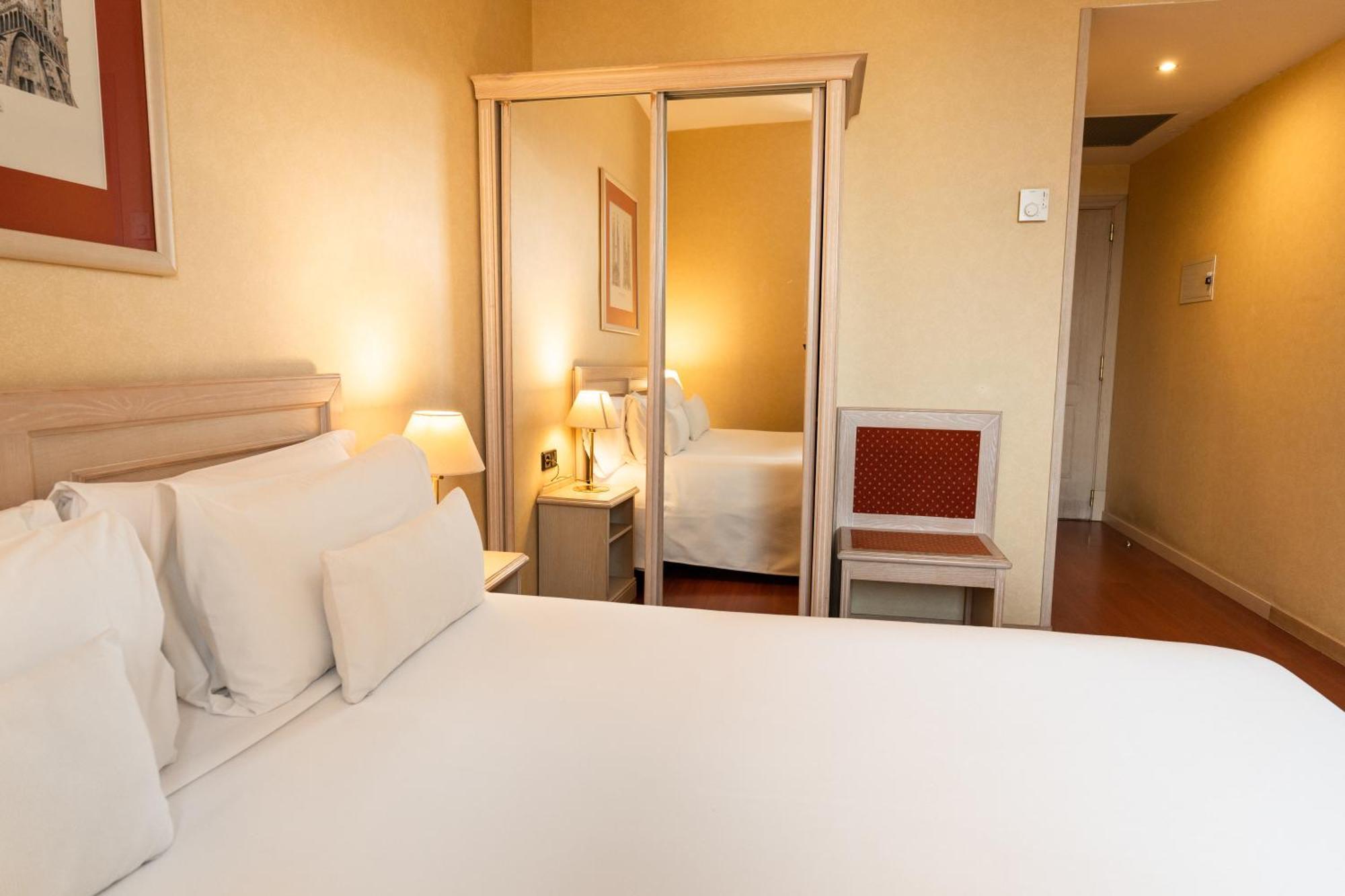 Sunotel Aston Барселона Номер фото